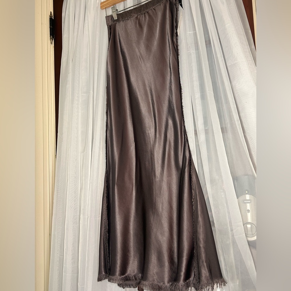 Deborah James Elegant Brown Satin Skirt